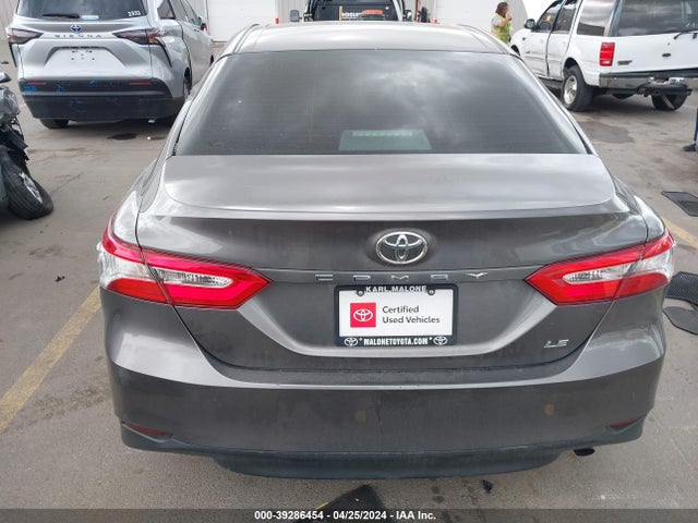 Toyota CAMRY LE 2018 4T1B11HK9JU010758 Image 17