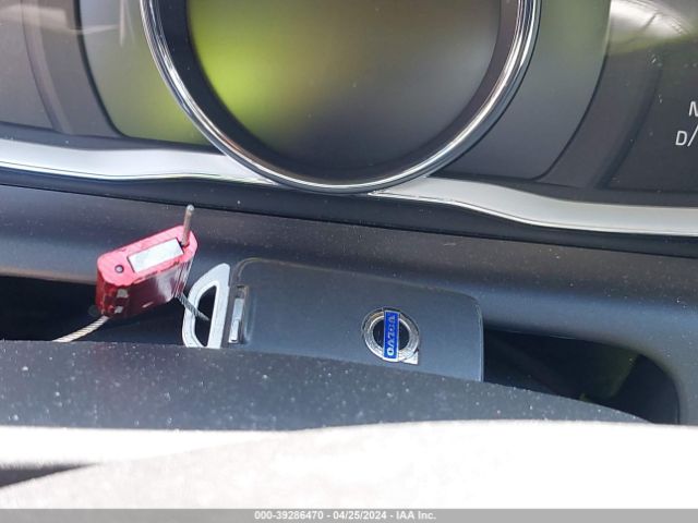 YV449MRU0H2180906 Volvo Xc60 T6 Inscription