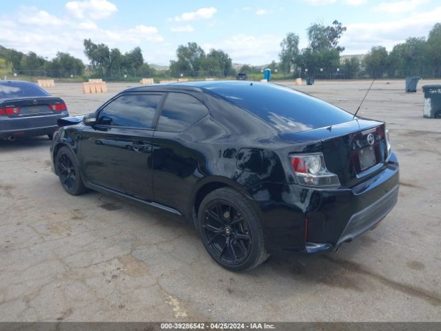 JTKJF5C72GJ015945 Scion TC