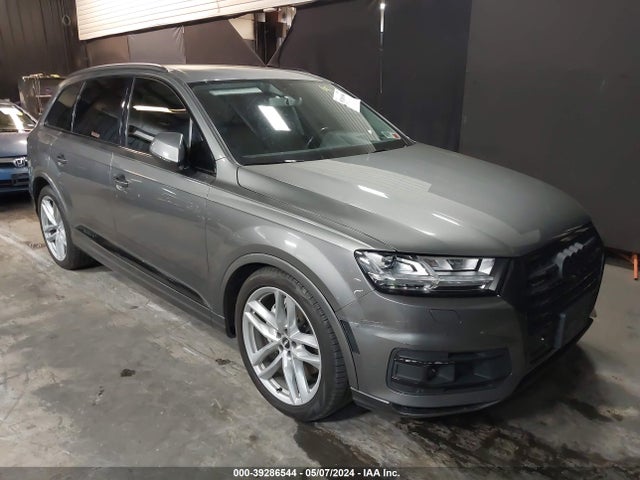 2017 WA1VAAF7XHD002947 main image