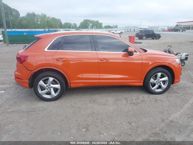 Audi Q3 2.0t Premium 2019 WA1AECF32K1075556 Image 14