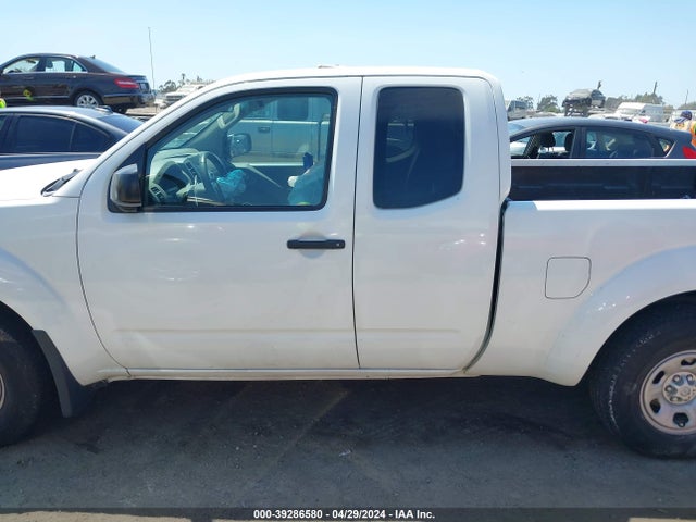 Nissan FRONTIER S 2018 1N6BD0CT1JN760698 Image 14