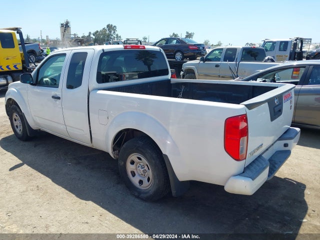 Nissan FRONTIER S 2018 1N6BD0CT1JN760698 Image 3