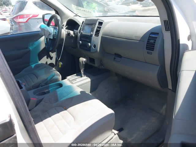 Nissan FRONTIER S 2018 1N6BD0CT1JN760698 Image 5