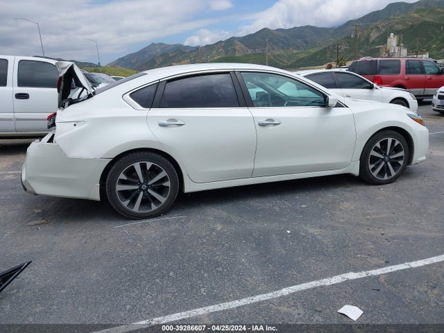 Nissan Altima 2.5 Sr 2018 1N4AL3AP2JC102995 Image 14