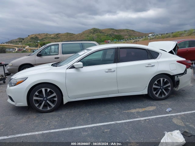 Nissan Altima 2.5 Sr 2018 1N4AL3AP2JC102995 Image 15