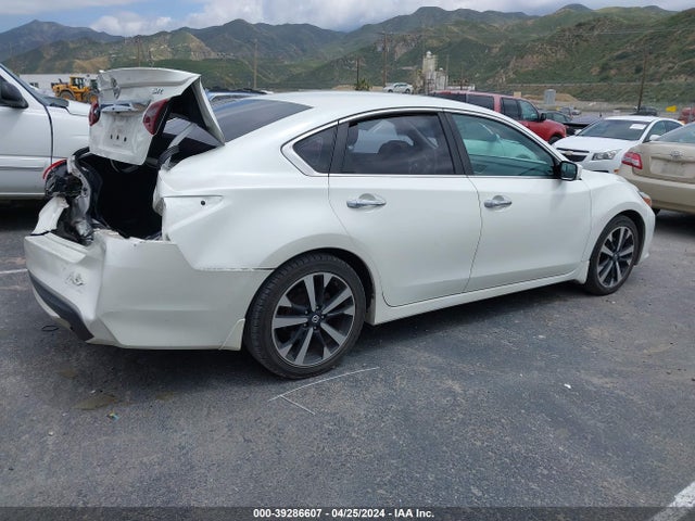 Nissan Altima 2.5 Sr 2018 1N4AL3AP2JC102995 Image 4