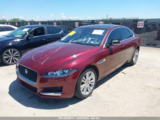 2017 JAGUAR XF SAJBJ4BV0HCY51121 Photo 5