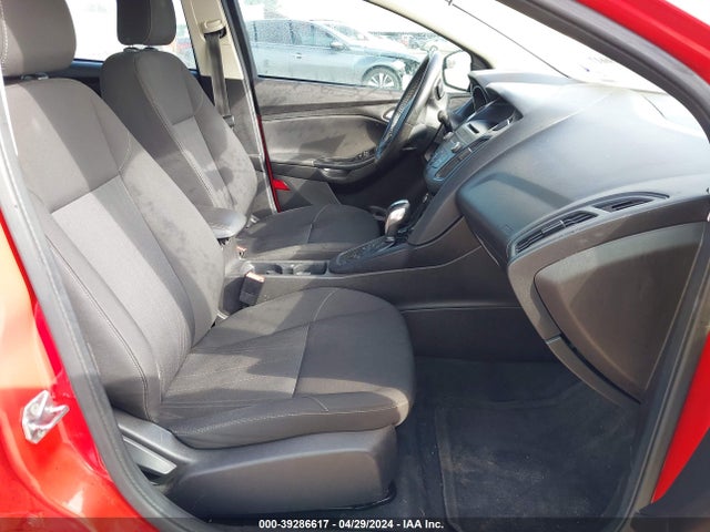 Ford FOCUS SE 2016 1FADP3F27GL257887 Image 5
