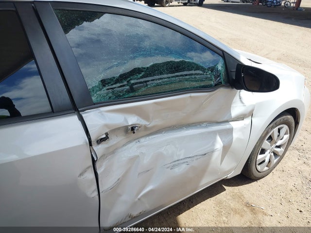 Toyota COROLLA LE 2016 2T1BURHEXGC652464 Image 6