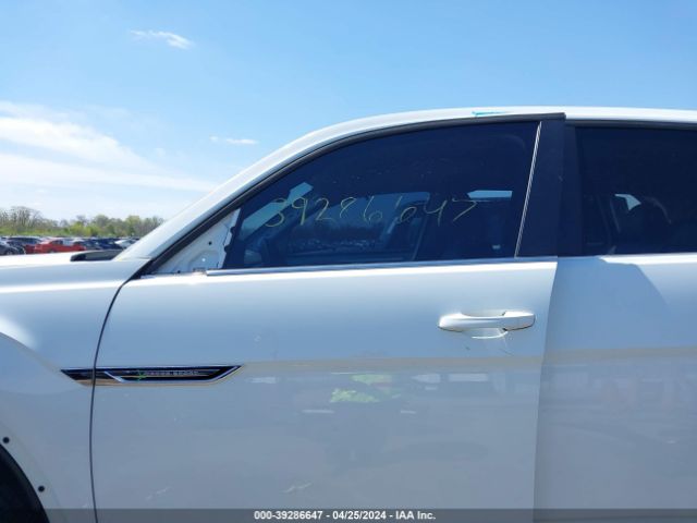 1V26C2CA7LC203695 Volkswagen Atlas Cross Sport 2.0t Se W/technology/2.0t Se W/technology R-line