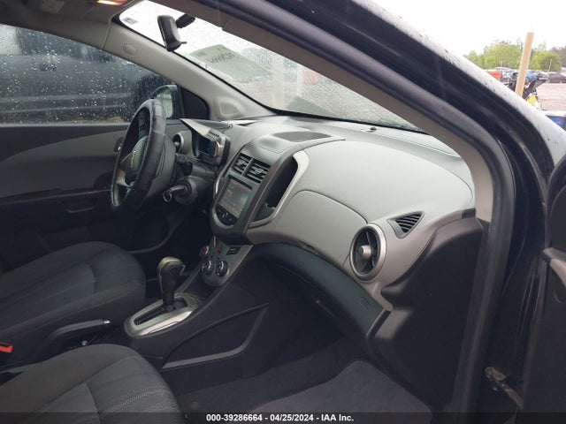 Chevrolet Sonic Lt Auto 2016 1G1JC6SH5G4154751 Image 5