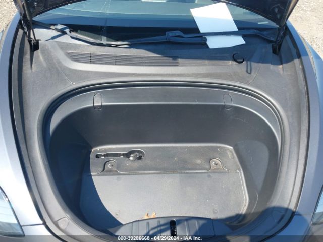 5YJ3E1EB6KF453087 Tesla Model 3 Long Range/performance