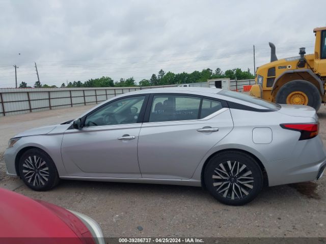 1N4BL4DV9RN377154 Nissan Altima Sv Fwd