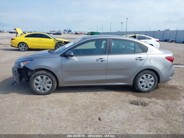 3KPA24AD3PE556795 KIA RIO S
