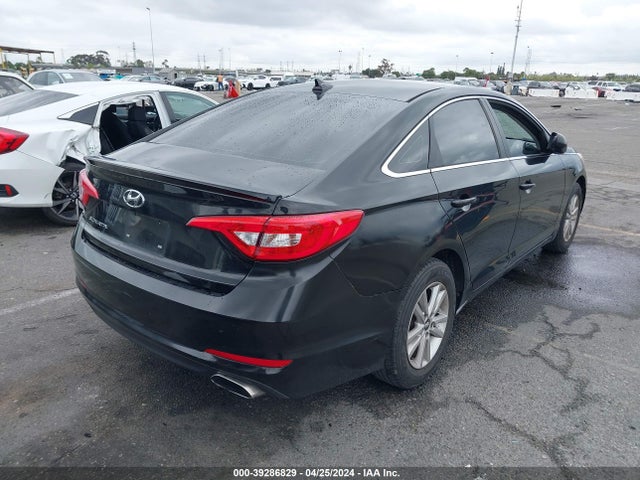 Hyundai SONATA SE 2015 5NPE24AF0FH193109 Image 4
