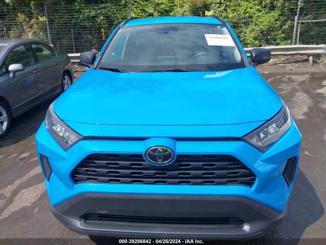 Toyota RAV4 LE 2020 2T3H1RFV1LC067215 Image 13