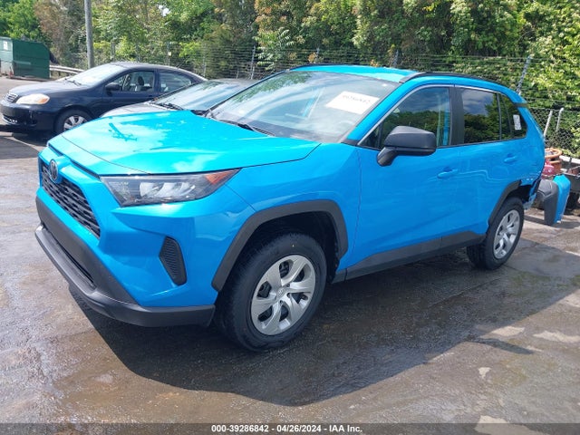 Toyota RAV4 LE 2020 2T3H1RFV1LC067215 Image 2