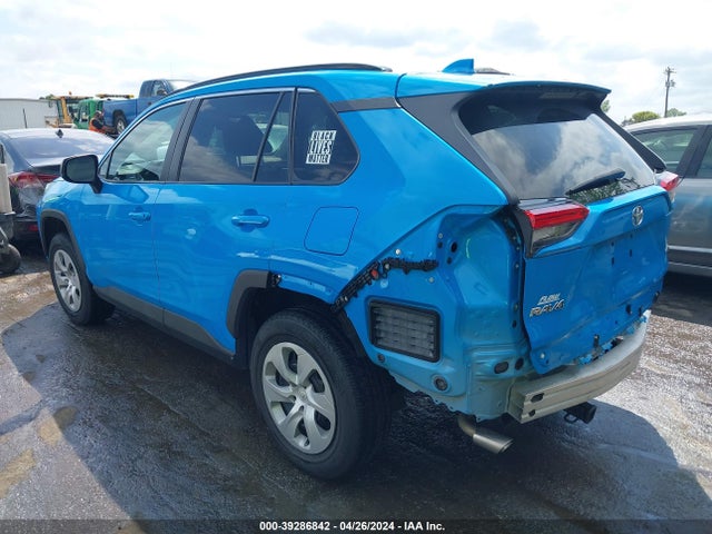 Toyota RAV4 LE 2020 2T3H1RFV1LC067215 Image 3