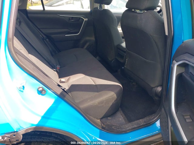Toyota RAV4 LE 2020 2T3H1RFV1LC067215 Image 8