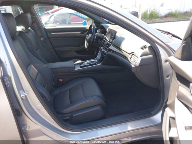 1HGCV3F21NA046545 Honda Accord Hybrid Sport