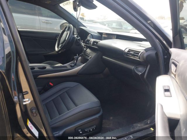 JTHC81D20J5033803 Lexus IS 300