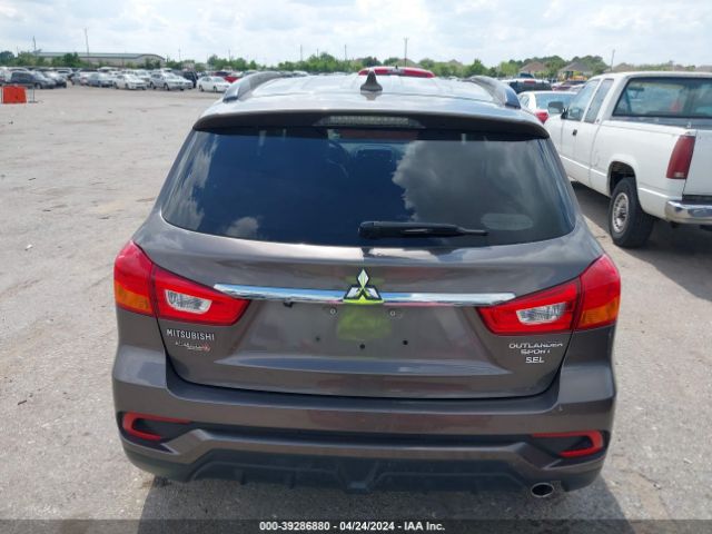 JA4AP4AW4JU018385 Mitsubishi Outlander Sport 2.4 Sel