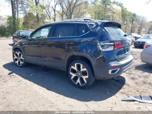 3VV2X7B24NM069713 Volkswagen Taos 1.5t Sel
