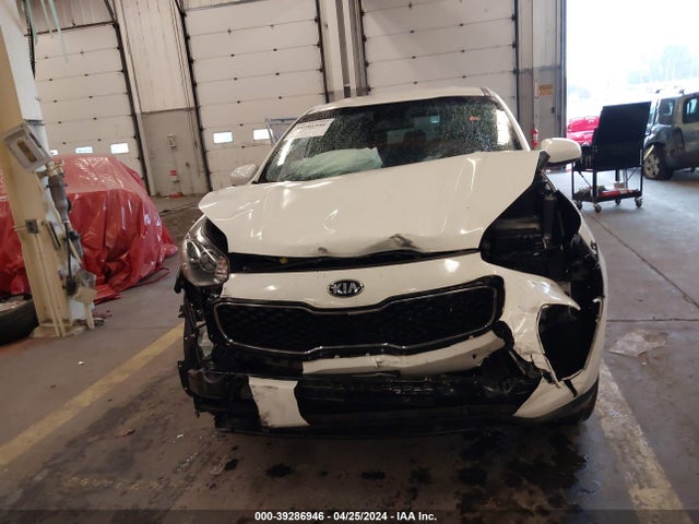 KIA Sportage Lx 2018 KNDPMCAC3J7387911 Image 11