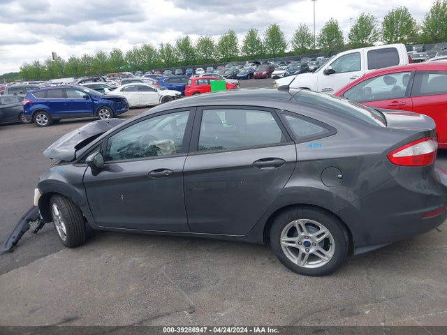Ford FIESTA SE 2018 3FADP4BJ0JM122226 Image 15