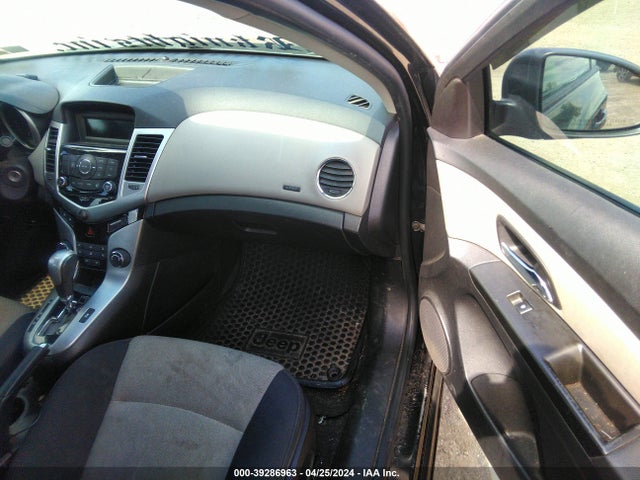 Chevrolet Cruze Ls Auto 2014 1G1PA5SG3E7247829 Image 5