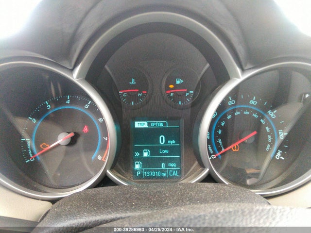 Chevrolet Cruze Ls Auto 2014 1G1PA5SG3E7247829 Image 7