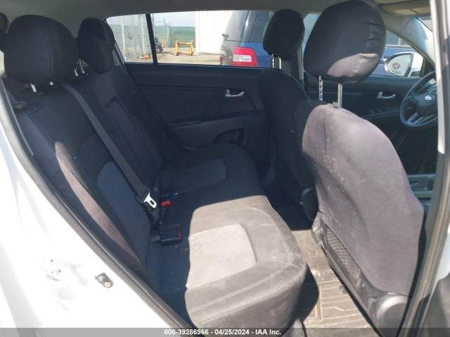 KIA Sportage Lx 2016 KNDPBCACXG7868298 Image 8