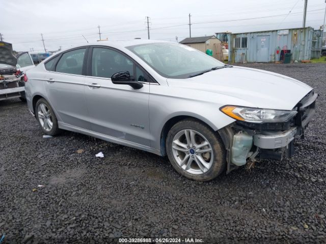 3FA6P0LUXJR169549 Ford Fusion Hybrid Se