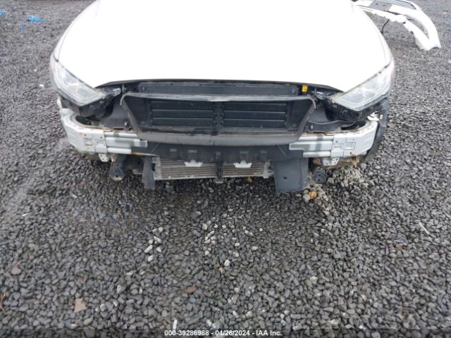 3FA6P0LUXJR169549 Ford Fusion Hybrid Se