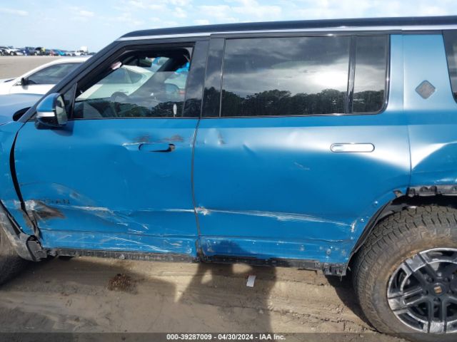 7PDSGABA9PN017658 Rivian R1s Adventure
