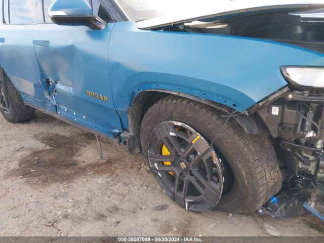 7PDSGABA9PN017658 Rivian R1s Adventure