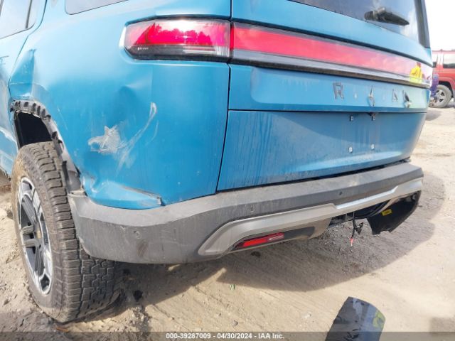 7PDSGABA9PN017658 Rivian R1s Adventure