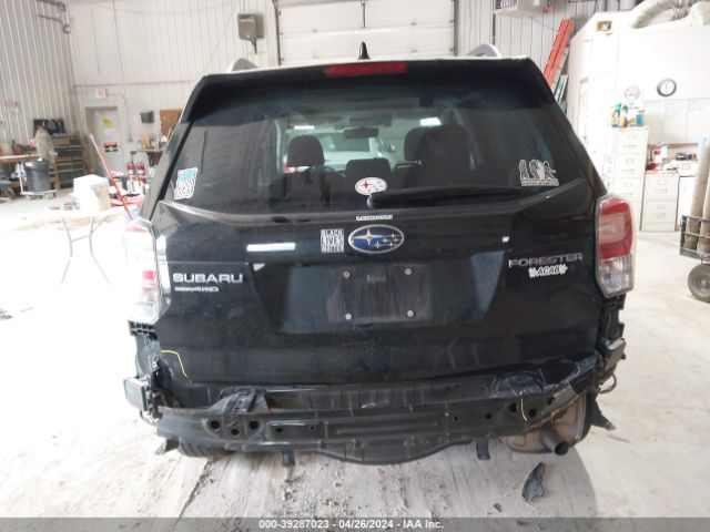 JF2SJAGC4JH571152 Subaru Forester 2.5i Premium