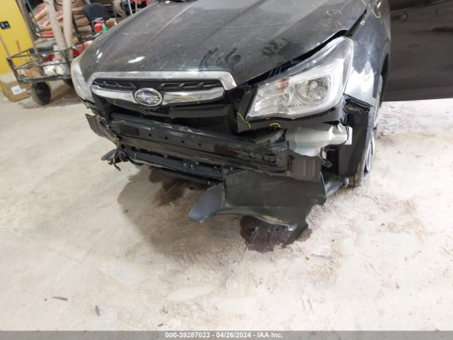 JF2SJAGC4JH571152 Subaru Forester 2.5i Premium