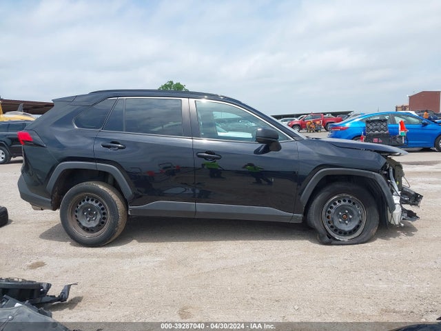 Toyota RAV4 LE 2019 2T3H1RFV3KW040532 Image 13