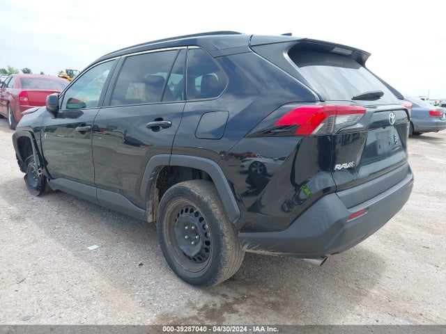Toyota RAV4 LE 2019 2T3H1RFV3KW040532 Image 3