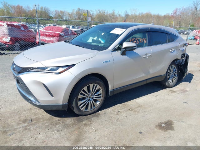 Toyota Venza Limited 2021 JTEAAAAH6MJ018722 Image 2