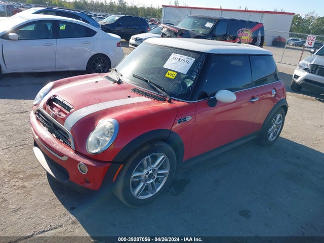 2006 MINI COOPER S WMWRE33536TJ38699 Photo 1