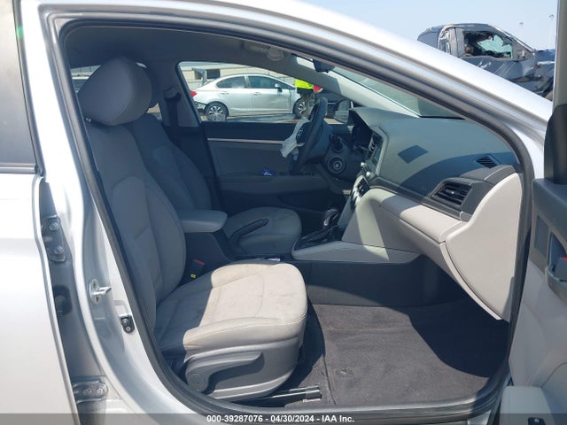 Hyundai ELANTRA SE 2019 KMHD74LF6KU781179 Image 5