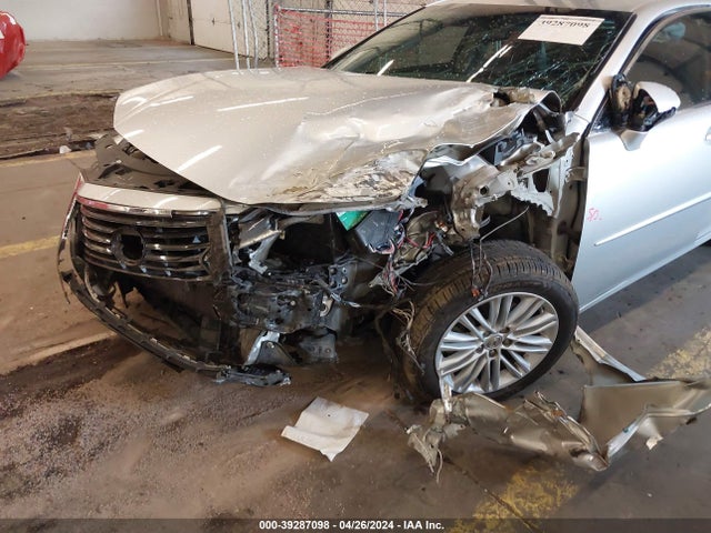 58ABK1GG6GU030994 Lexus ES 350