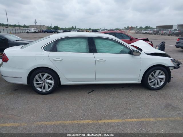 1VWBA7A30JC015506 Volkswagen Passat 2.0t Se