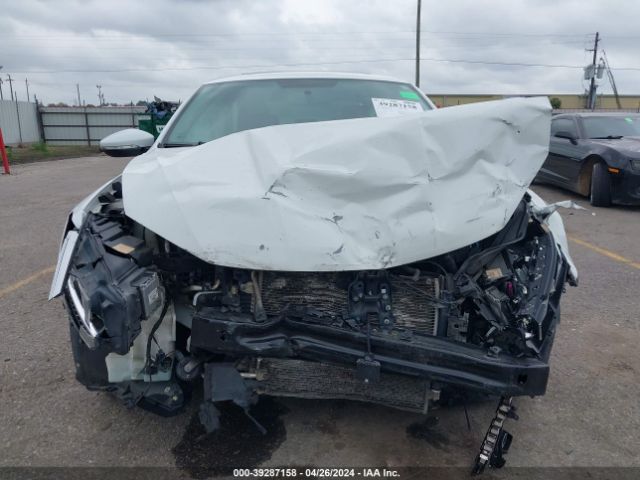1VWBA7A30JC015506 Volkswagen Passat 2.0t Se