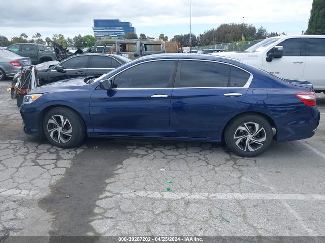 Honda ACCORD LX 2017 1HGCR2F32HA304437 Image 14