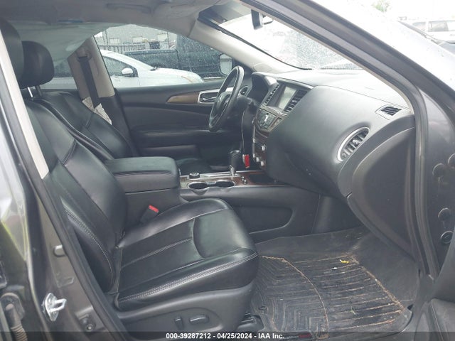 Nissan Pathfinder Platinum 2017 5N1DR2MM0HC652655 Image 5